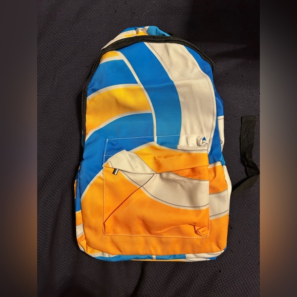 Canvas Backpack - Picture 1 of 10